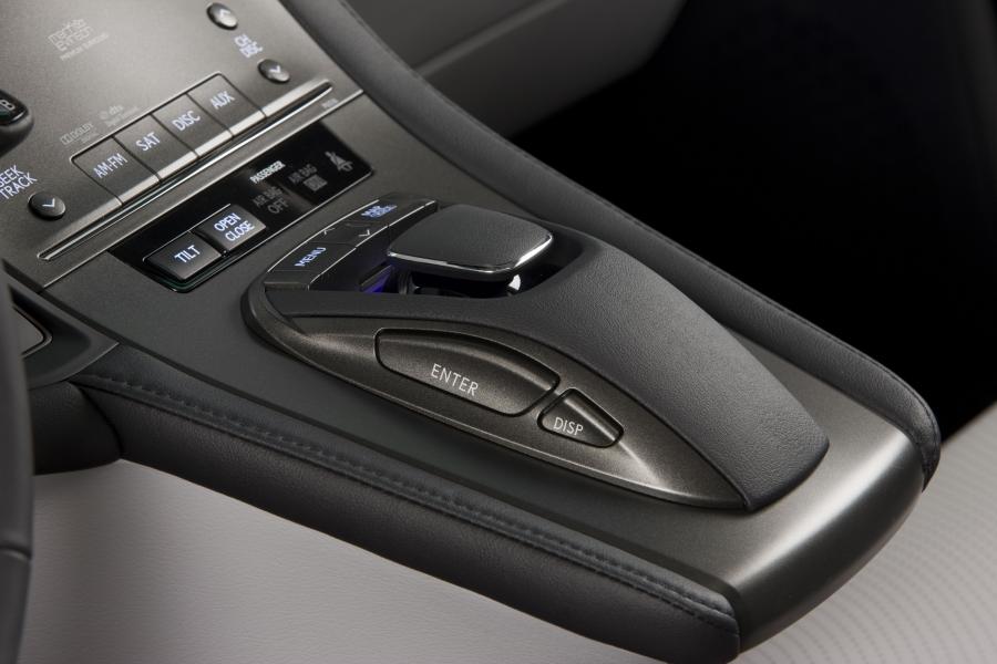  Lexus HS250h 2009 года  (фото 53 из 273)